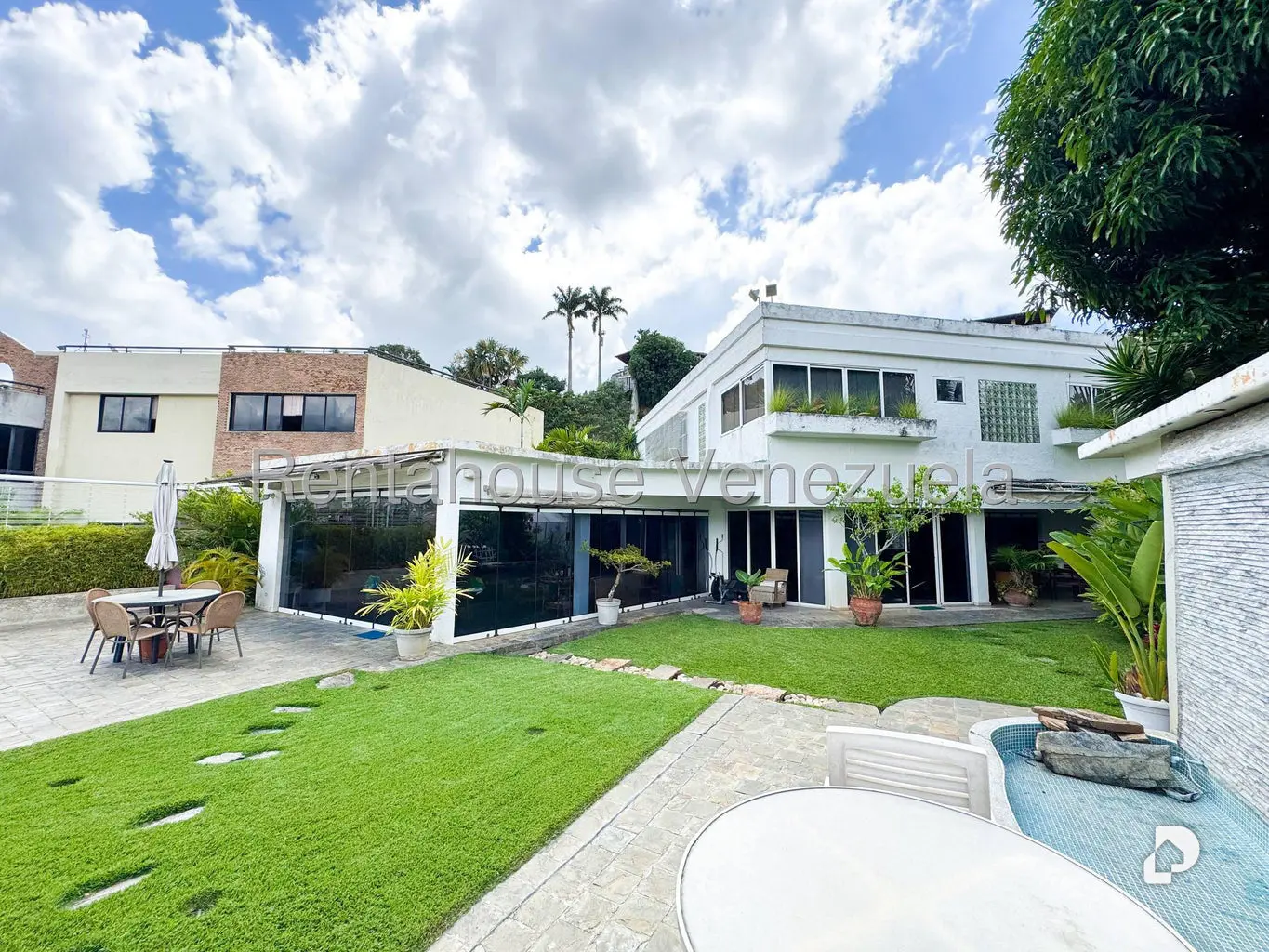 Casa en Macaracuay, Caracas – 24