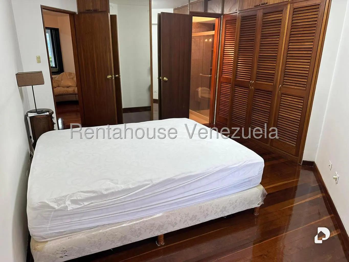 Apartamento en Colinas de Valle Arriba, Caracas – 24