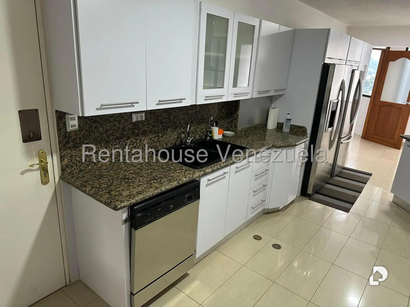 Apartamento en Colinas de Valle Arriba, Caracas – 15