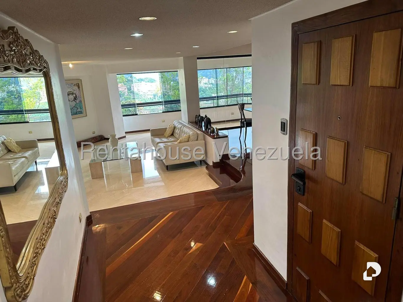 Apartamento en Colinas de Valle Arriba, Caracas – 2