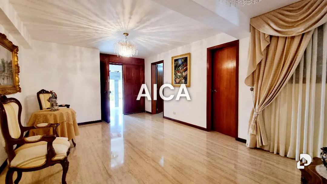Casa en La Lagunita, Caracas – 4