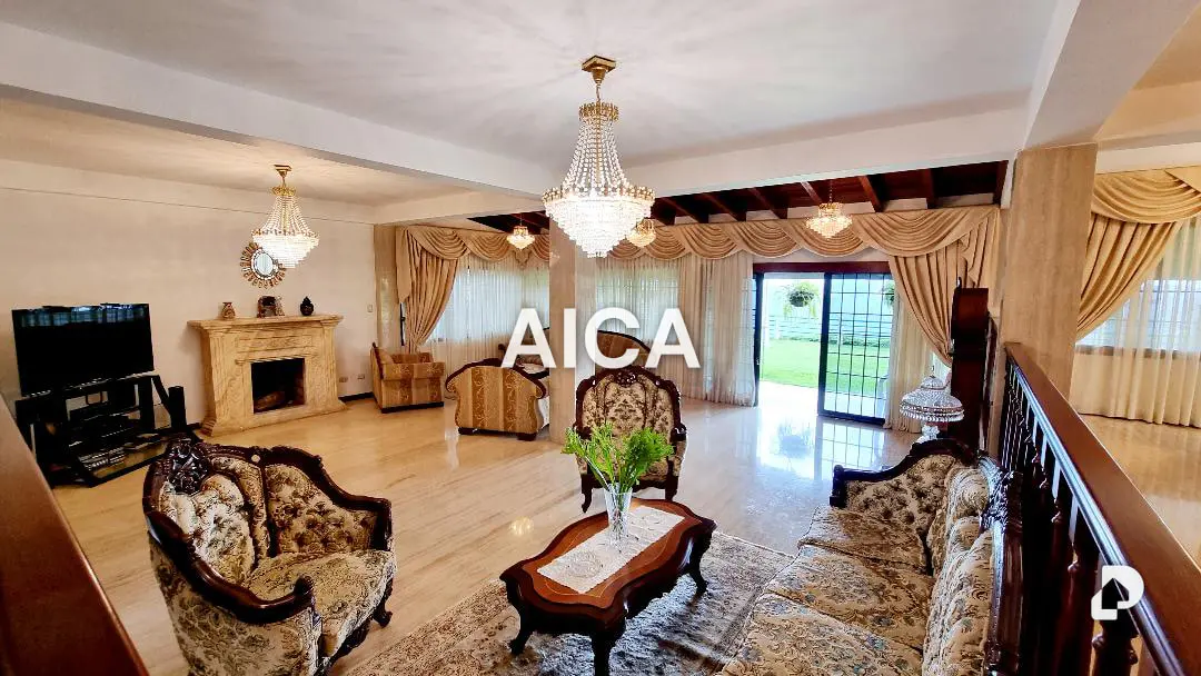 Casa en La Lagunita, Caracas – 10