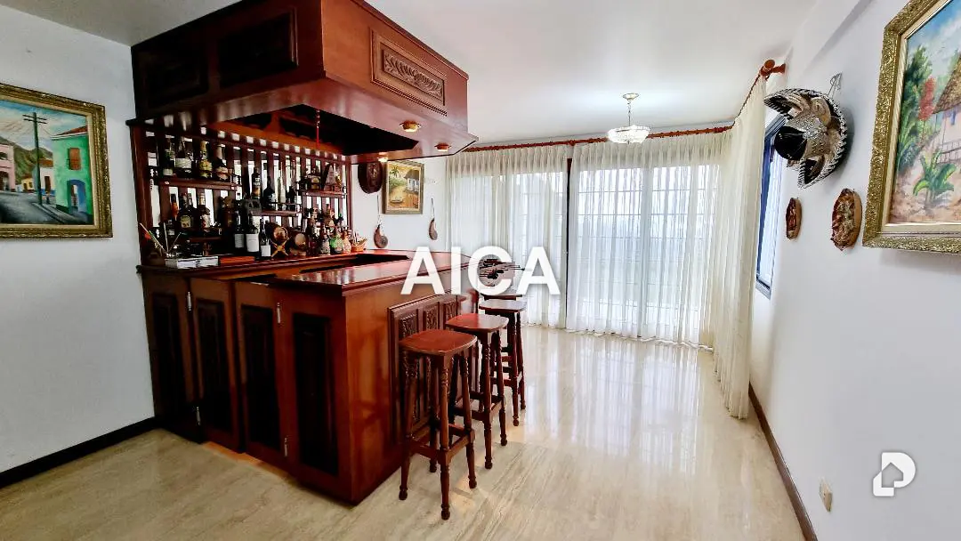 Casa en La Lagunita, Caracas – 14