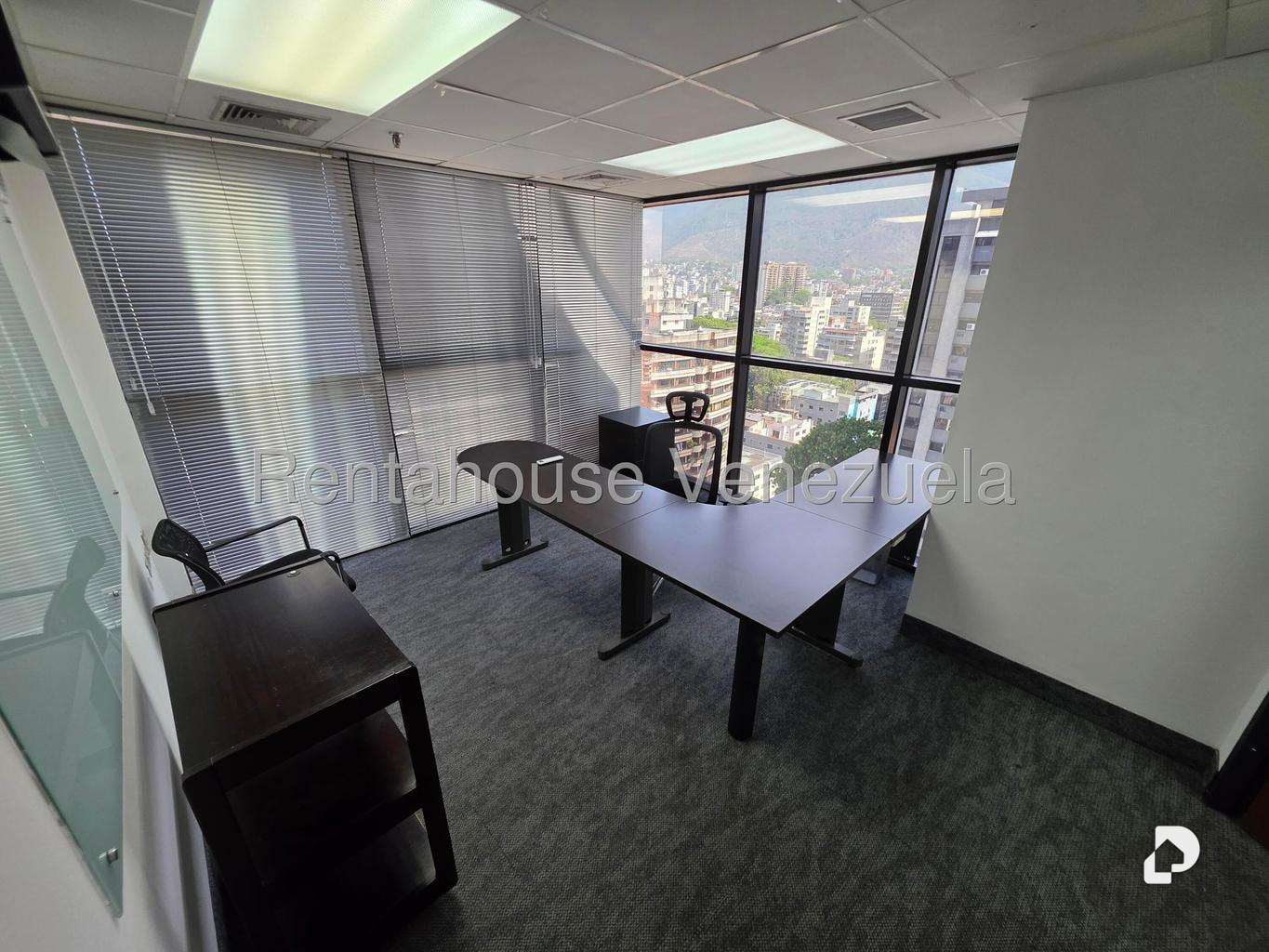 Oficina en Chacaito, Caracas – 14