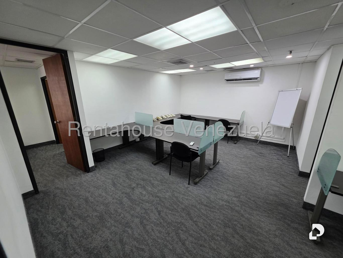 Oficina en Chacaito, Caracas – 13