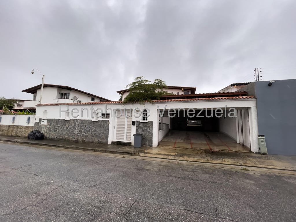 Casa en Santa Paula, Caracas - 1