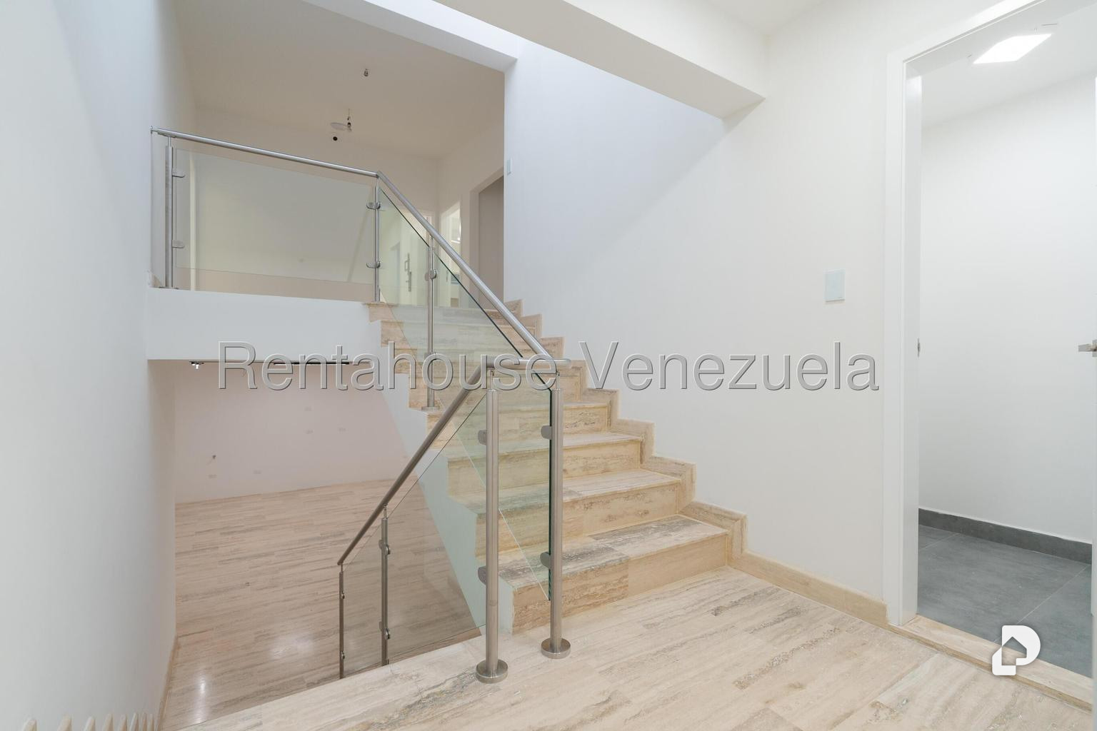 Casa en La Lagunita Country Club, Caracas – 27