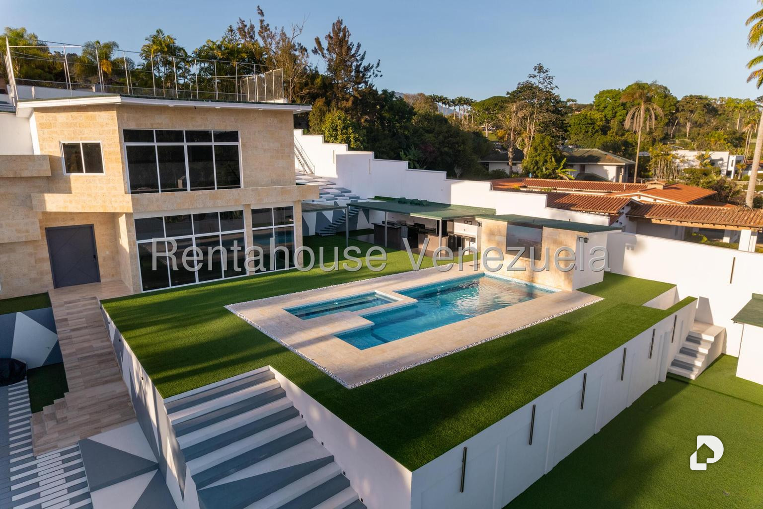 Casa en La Lagunita Country Club, Caracas – 6