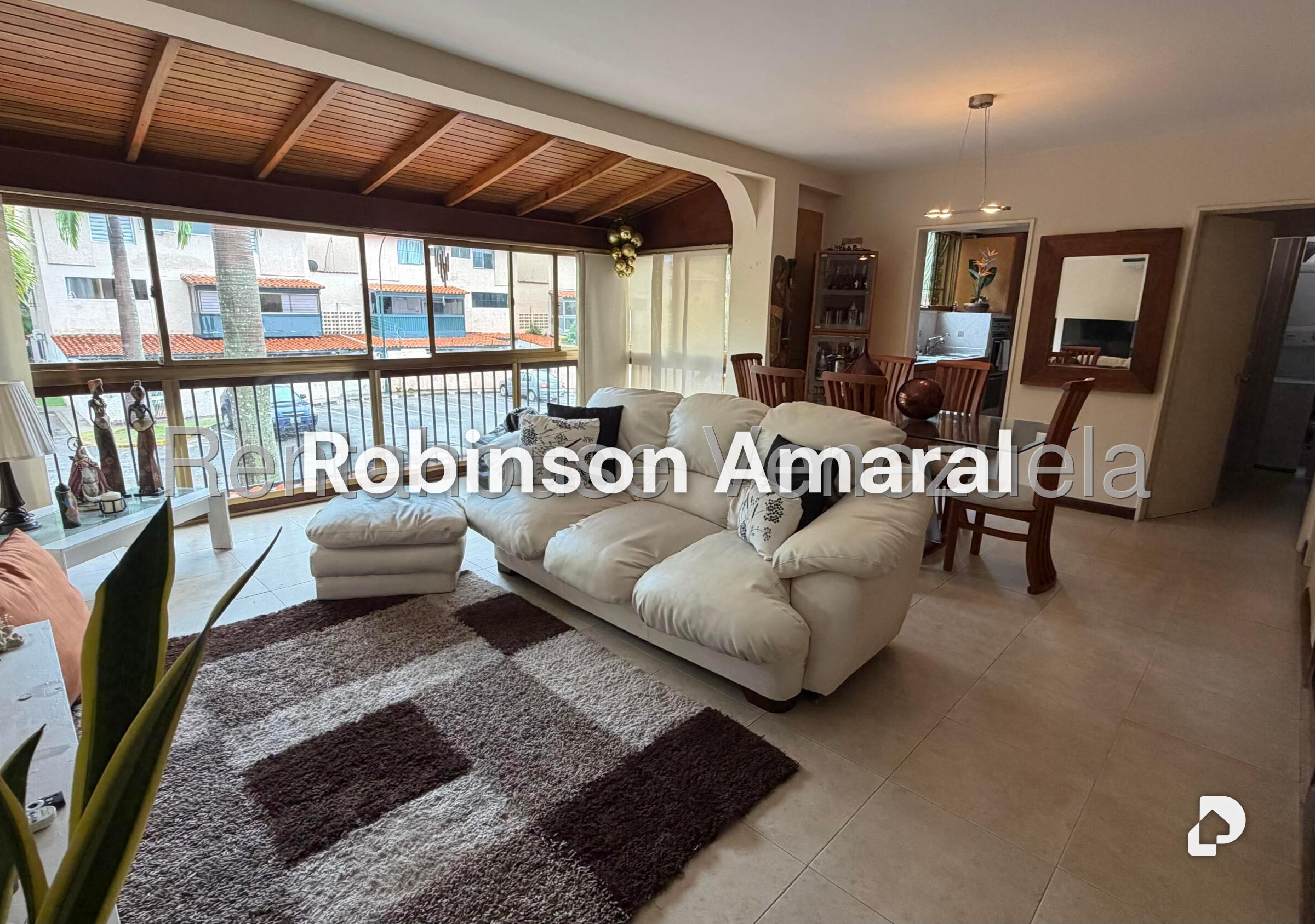 Apartamento en La Bonita, Caracas – 2