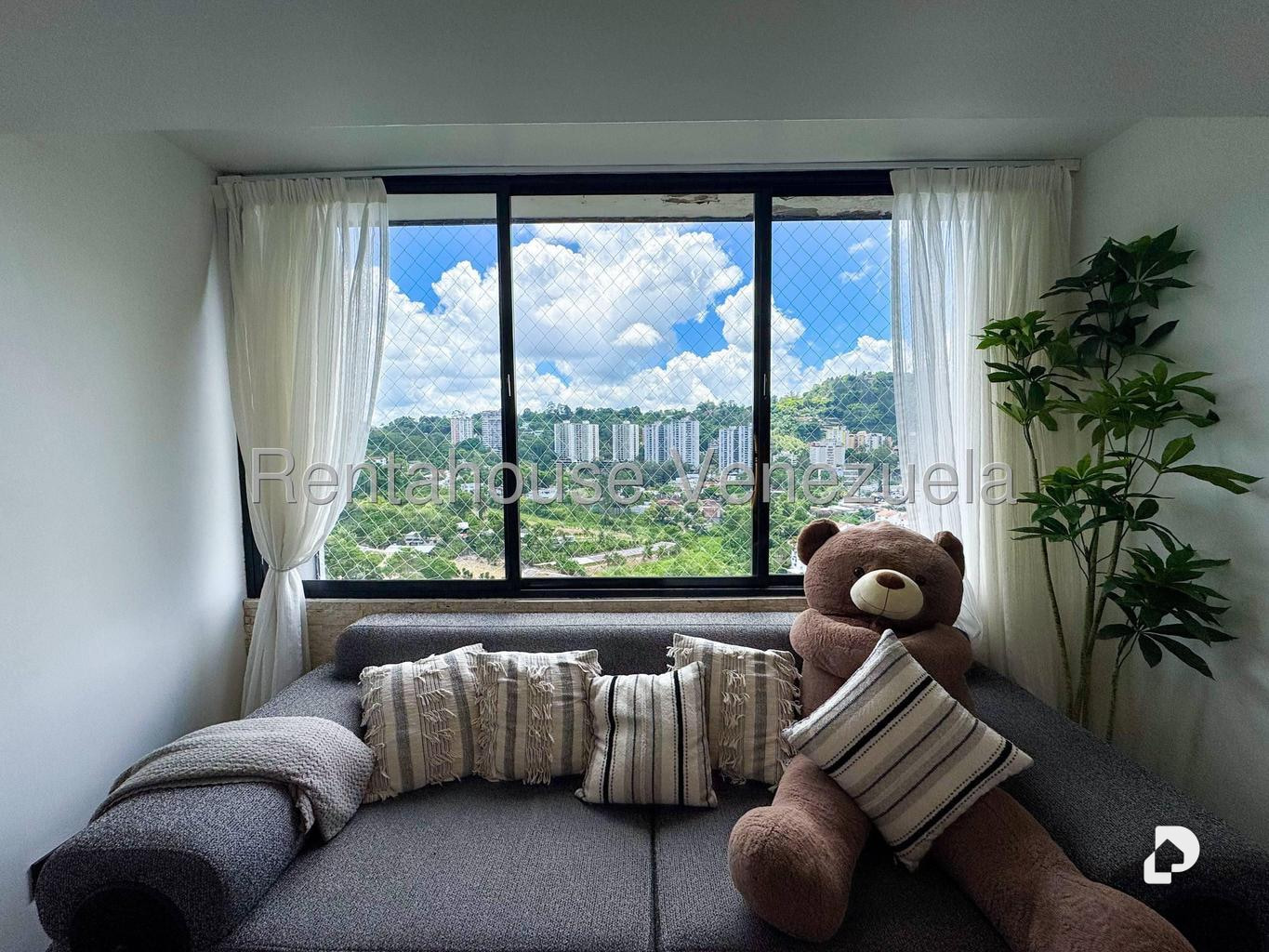 Apartamento en El Cigarral, Caracas – 11
