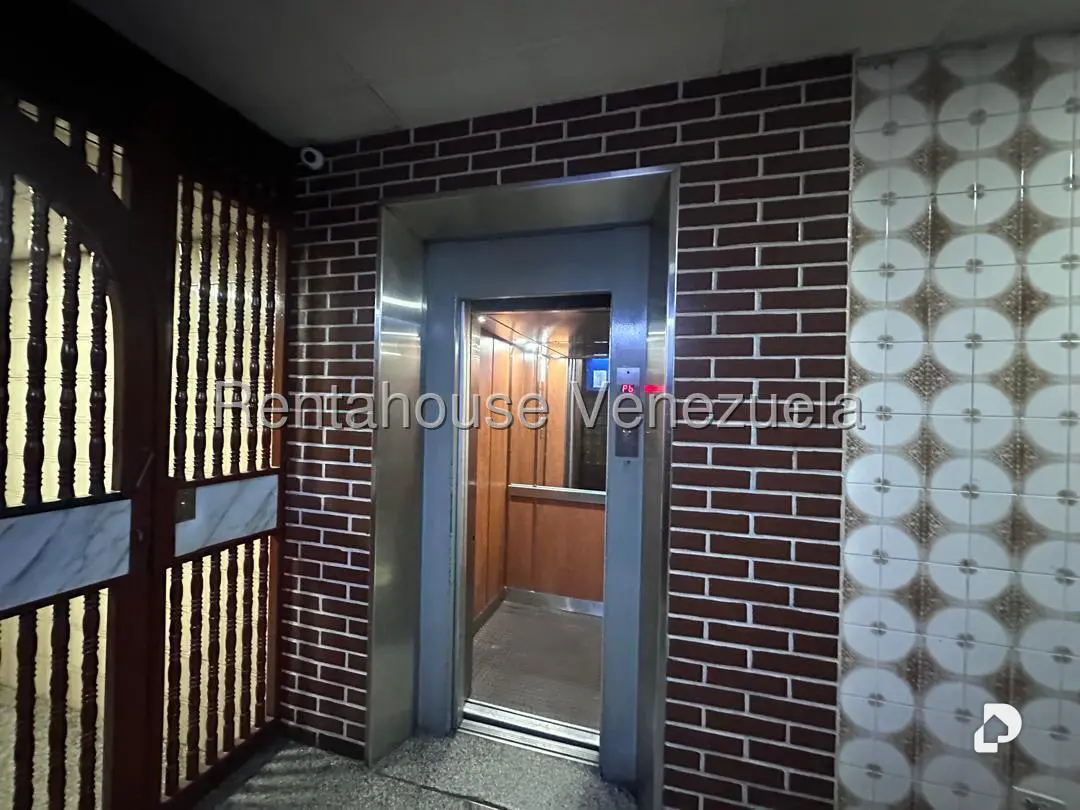 Apartamento en Centro, Caracas – 5