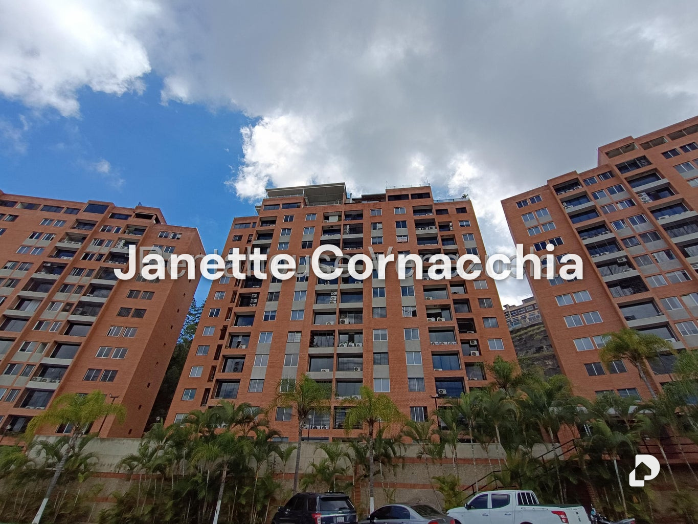 Apartamento en Colinas de La Tahona, Caracas – 2