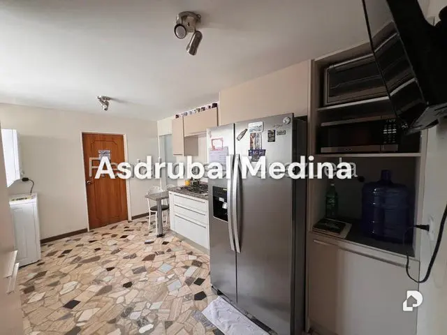 Apartamento en La Boyera, Caracas – 8