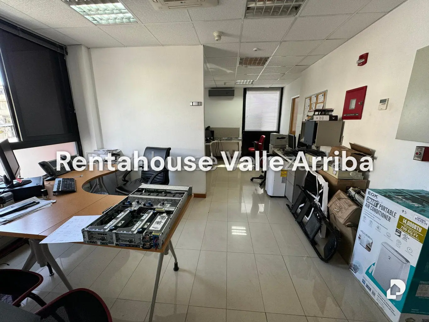 Edificio en Los Dos Caminos, Caracas – 30