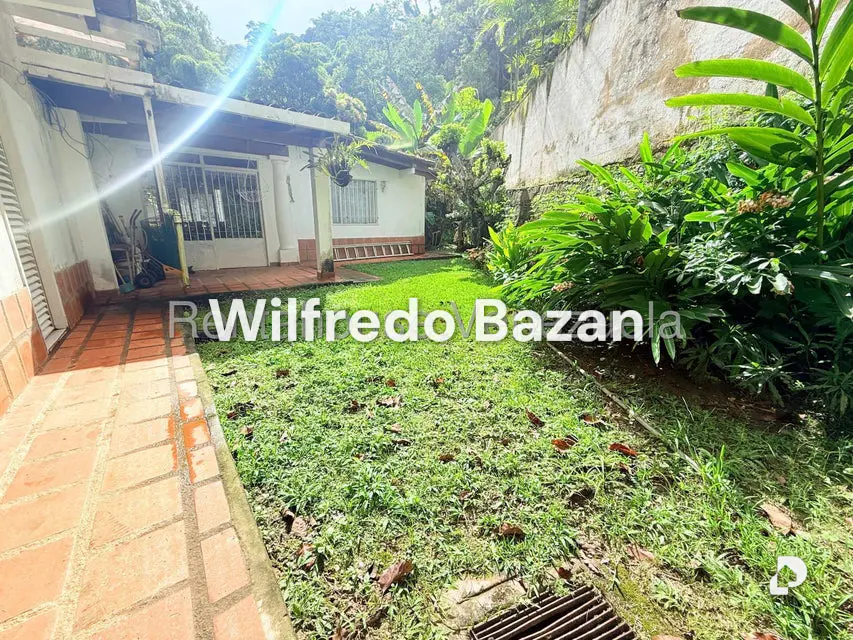 Casa en Curiacara El Peñón, Caracas – 9