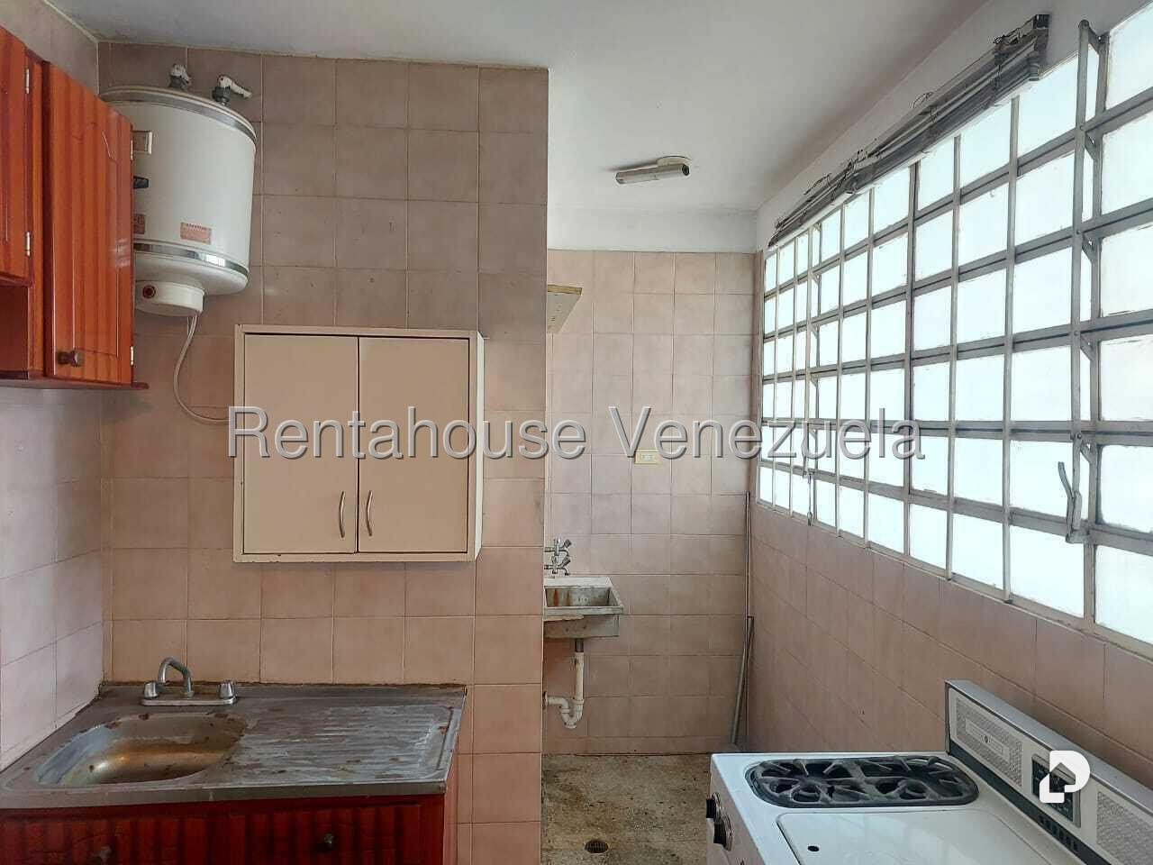 Apartamento en El Bosque, Caracas – 13