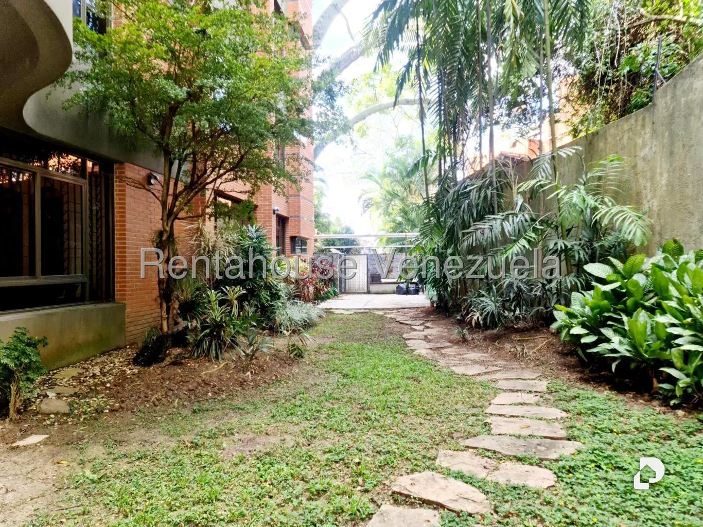 Apartamento en Altamira, Caracas – 9