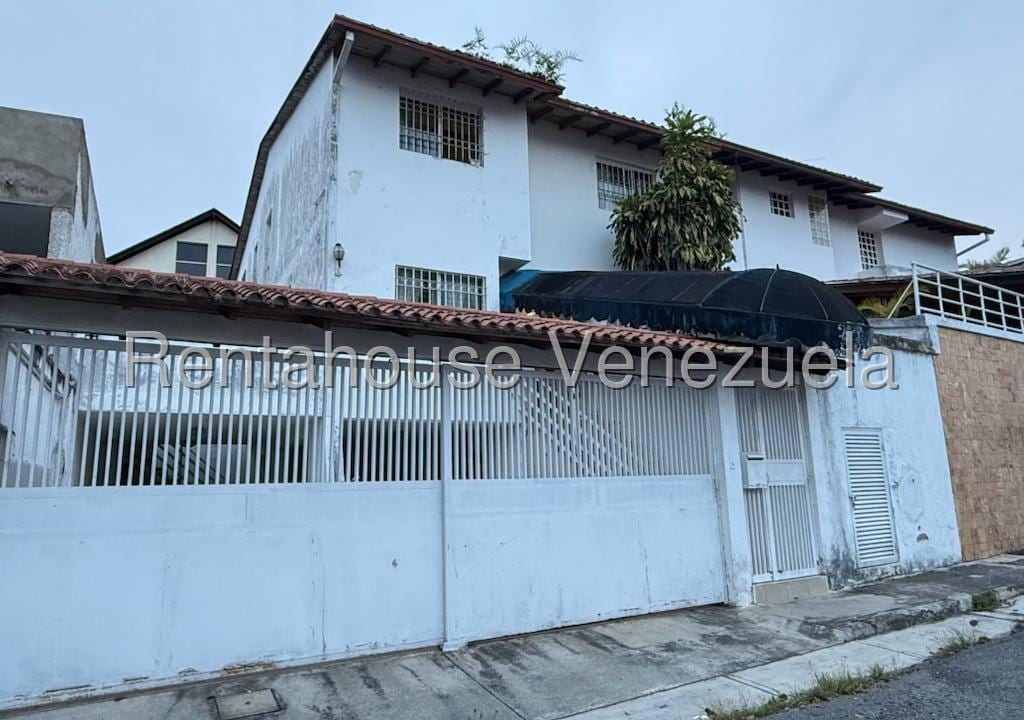 Casa en Alto Prado, Caracas - 1