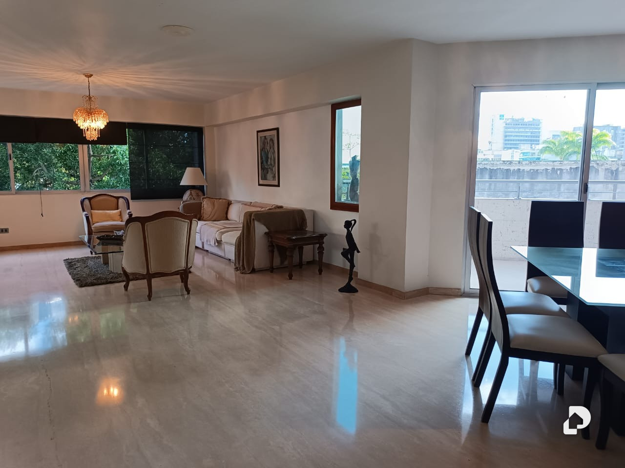 Apartamento en Altamira, Caracas – 14