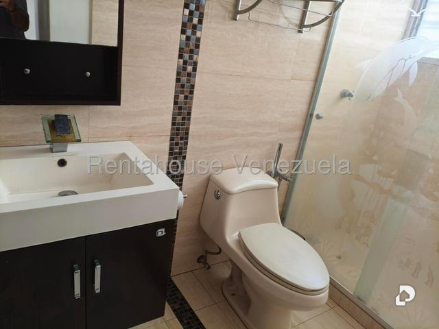 Apartamento en Macaracuay, Caracas – 12