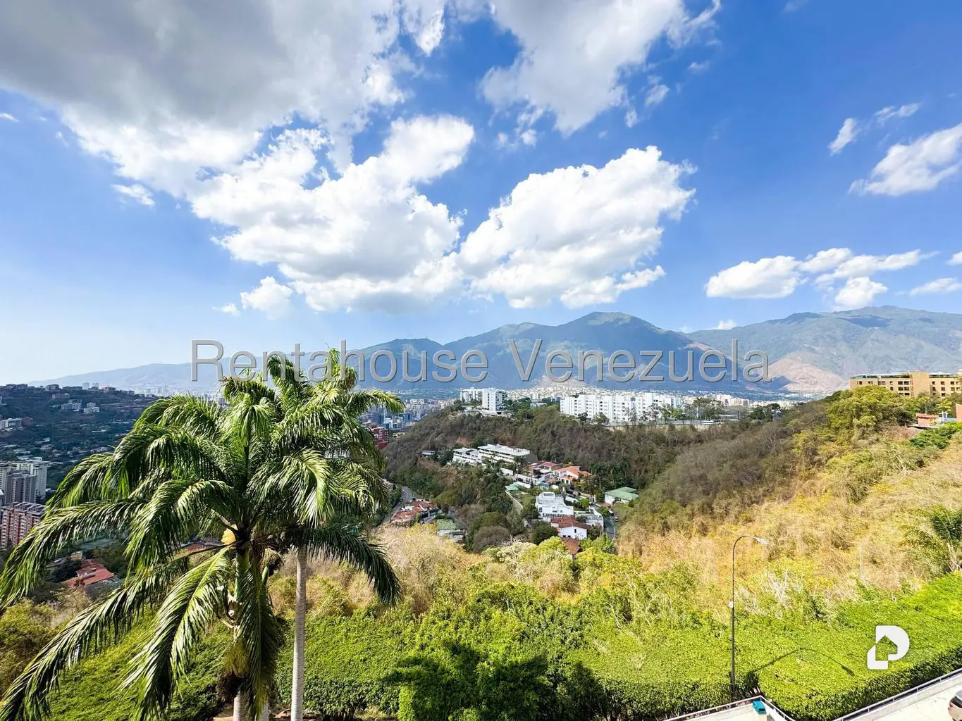 Apartamento en Lomas de San Román, Caracas – 6