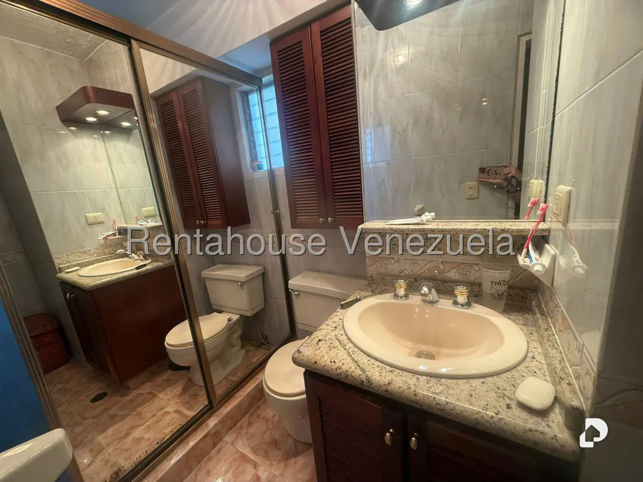 Apartamento en San Bernardino, Caracas – 14