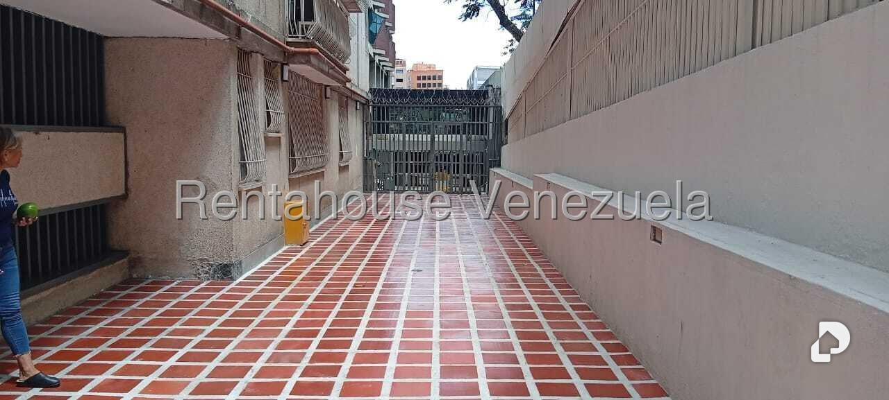 Apartamento en El Bosque, Caracas – 19