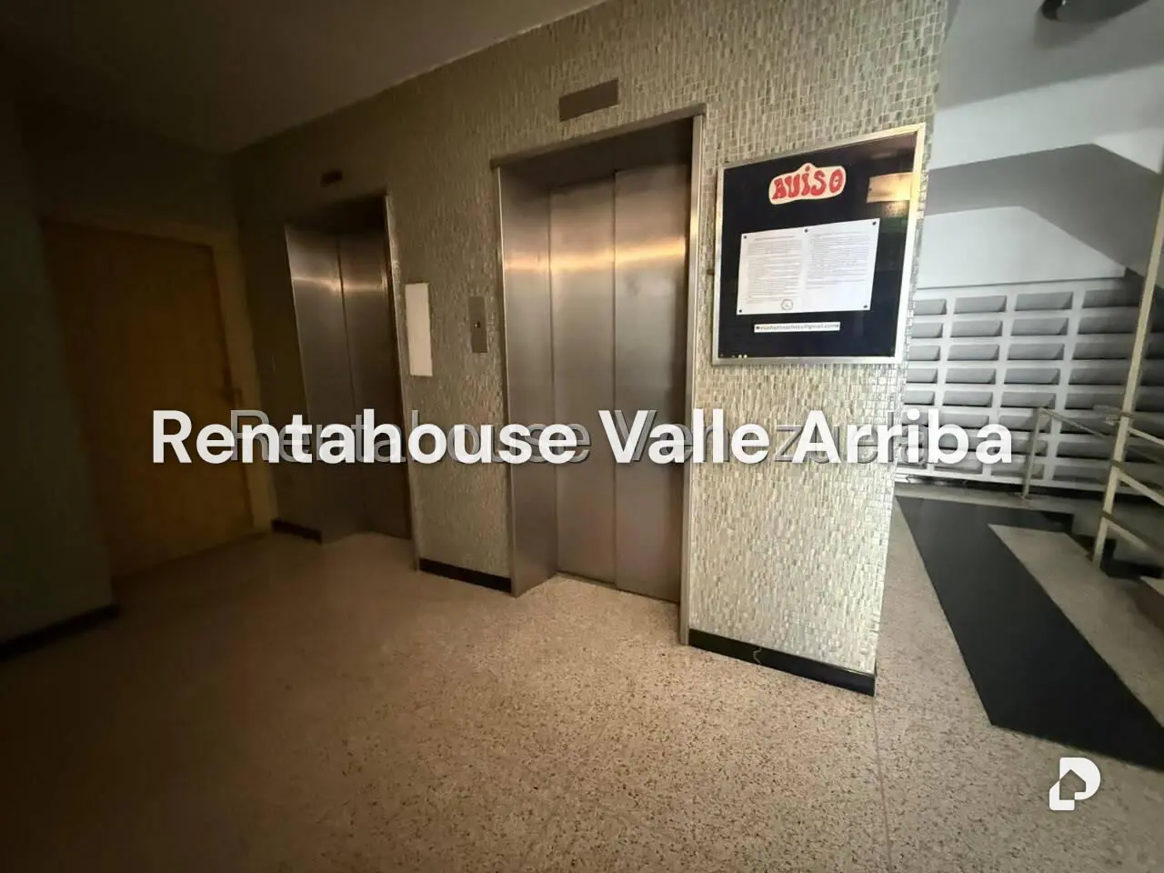 Apartamento en Colinas de Los Caobos, Caracas – 12