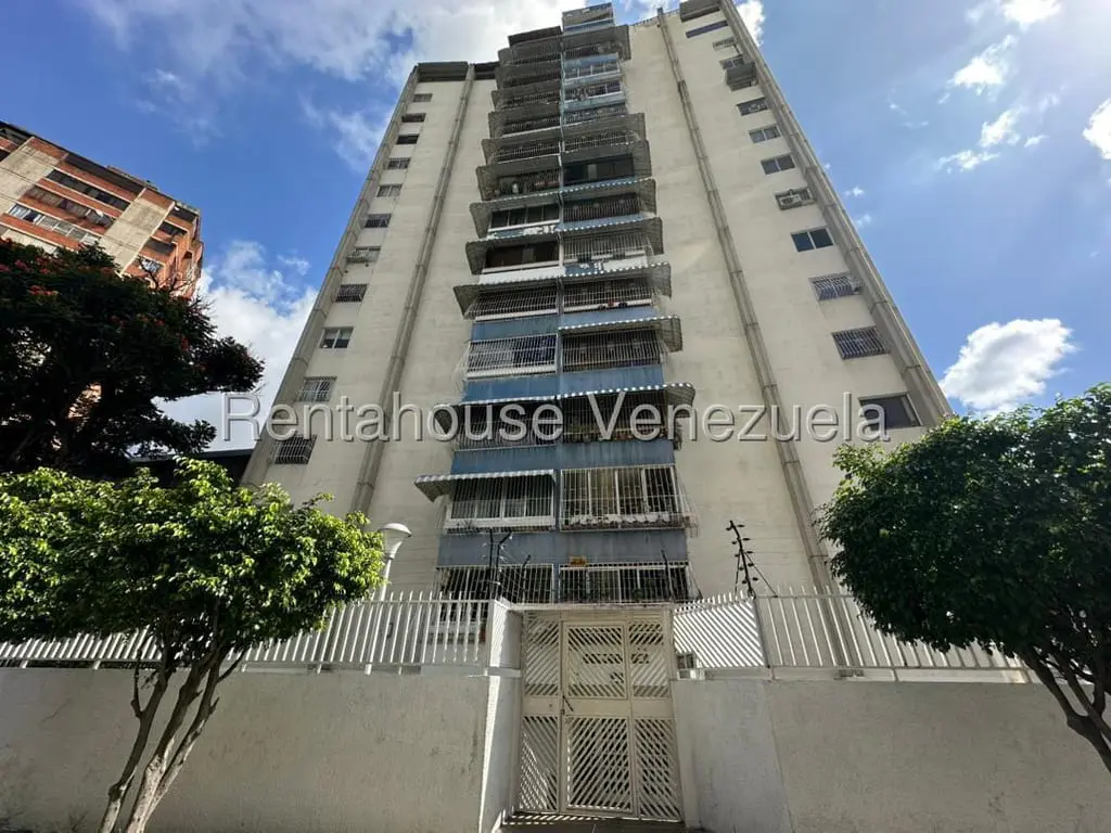 Apartment in El Paraíso, Caracas - 1