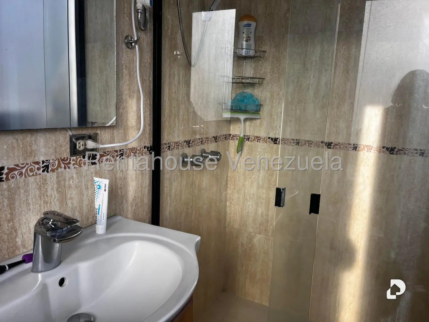 Apartamento en Santa Eduvigis, Caracas – 31