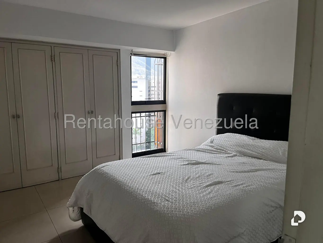 Apartamento en Santa Eduvigis, Caracas – 26