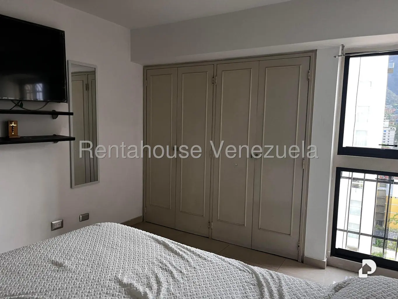 Apartamento en Santa Eduvigis, Caracas – 24