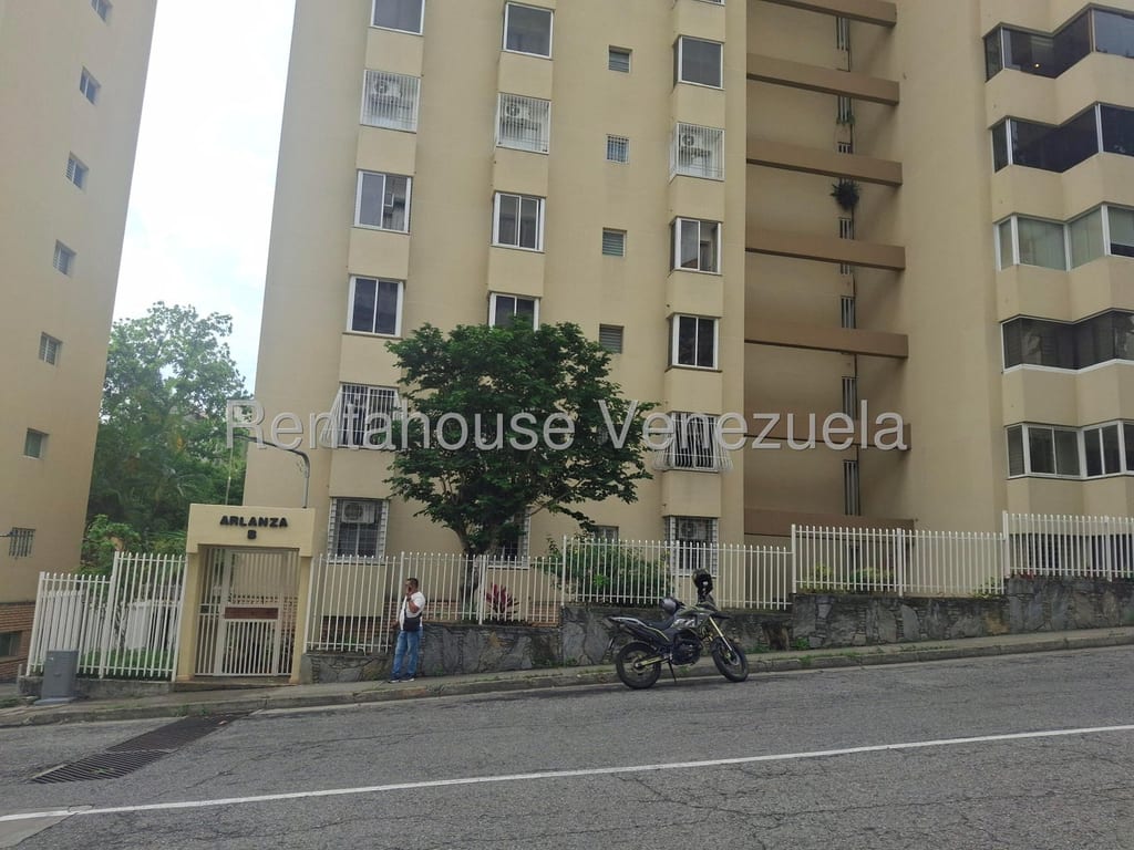 Apartamento en Santa Rosa de Lima, Caracas - 1