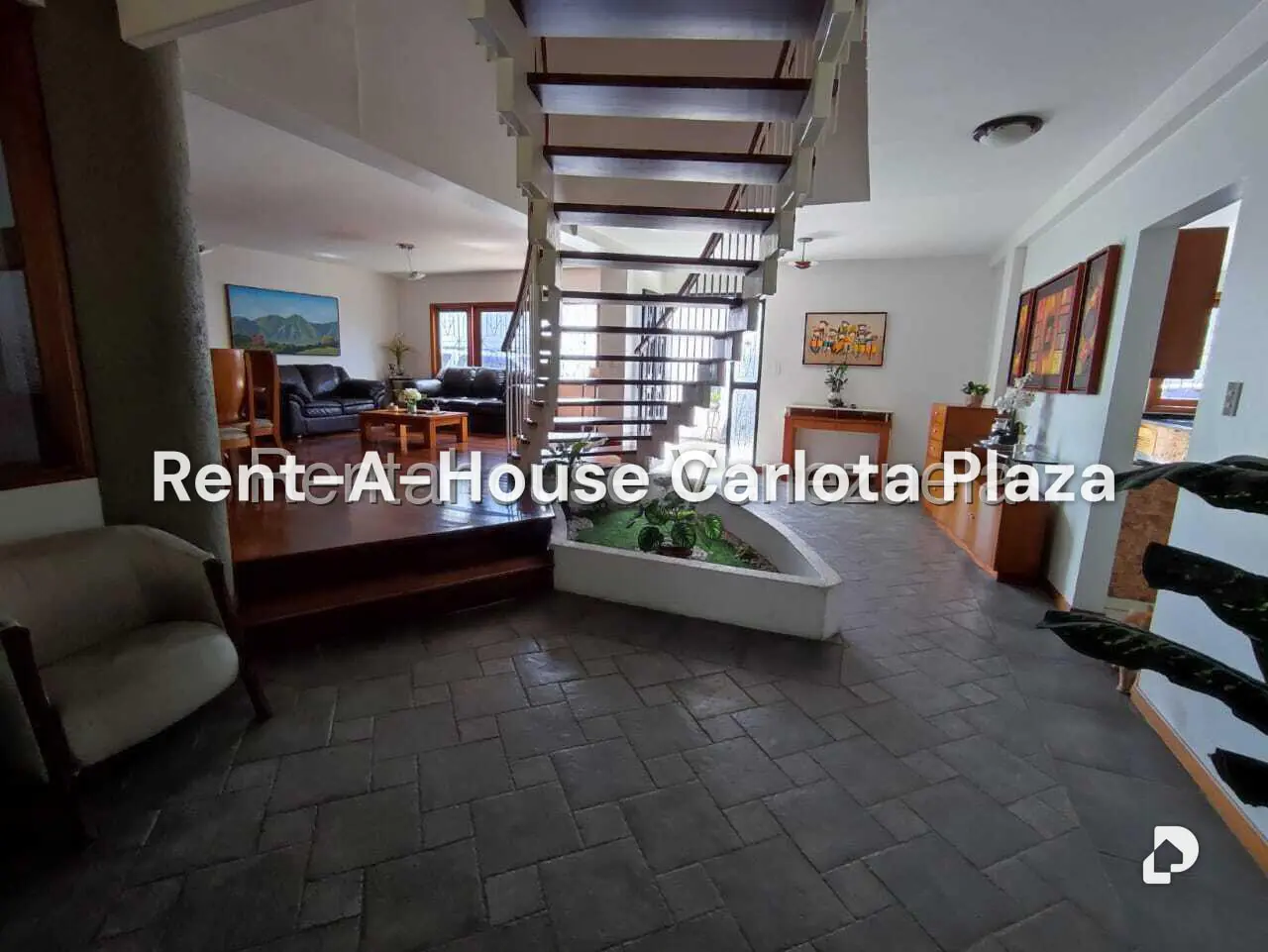 Casa en Colinas de Bello Monte, Caracas – 25
