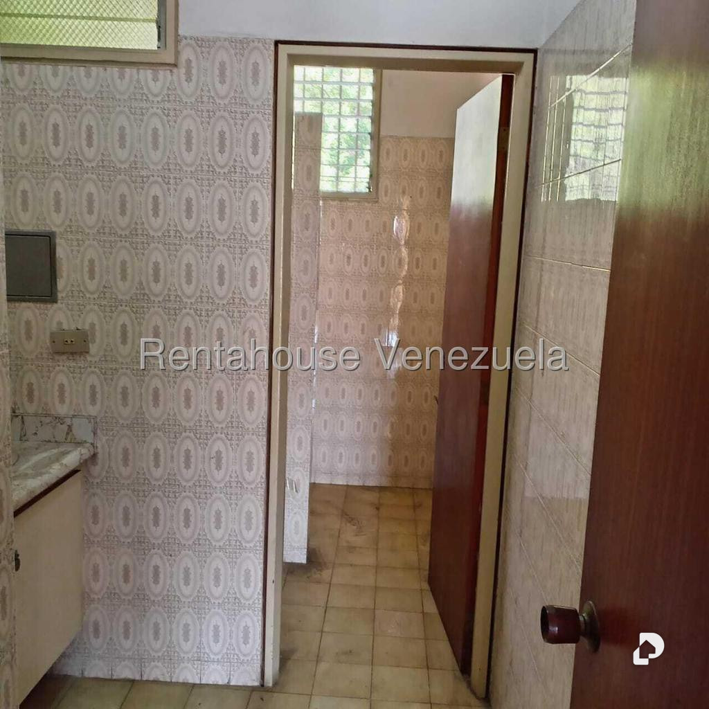 Casa en La Trinidad, Caracas – 19