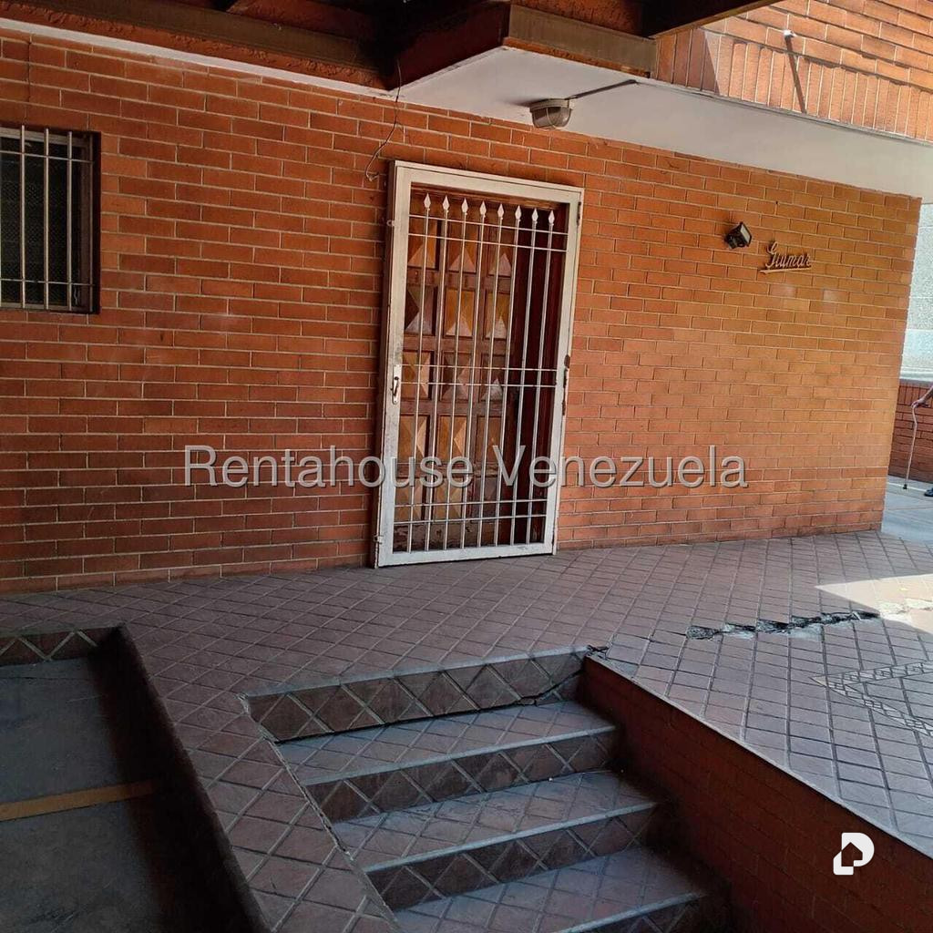 Casa en La Trinidad, Caracas – 7