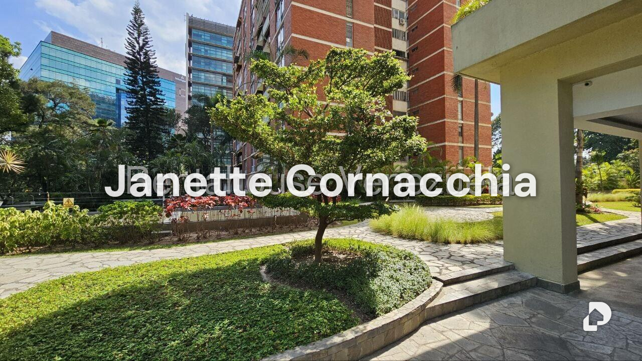 Apartamento en Campo Alegre, Caracas – 17