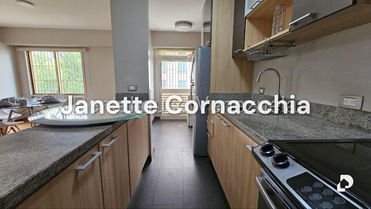 Apartamento en Campo Alegre, Caracas – 14