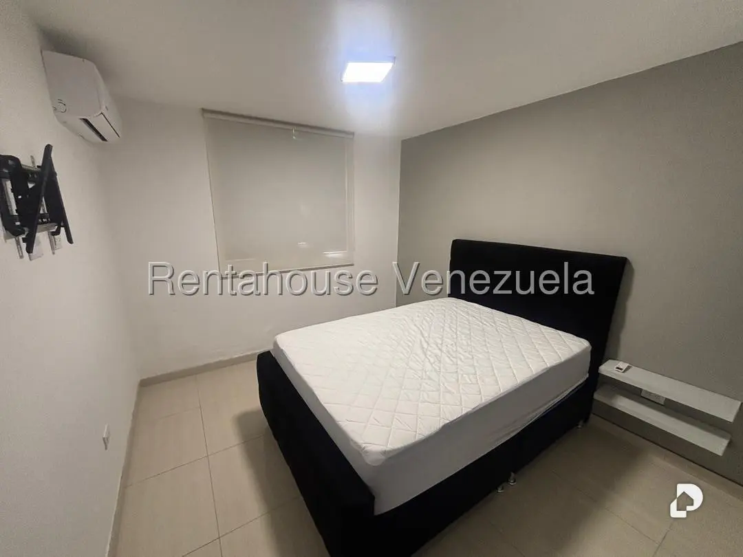 Apartamento en Los Naranjos Humboldt, Caracas – 8