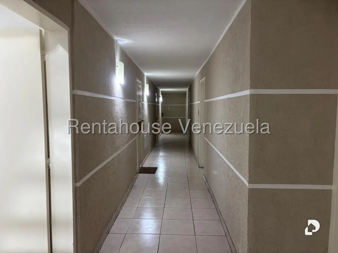 Apartamento en Los Naranjos Humboldt, Caracas – 2