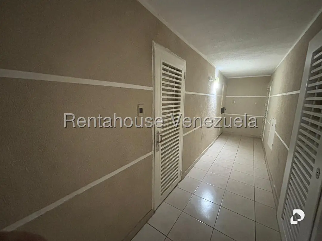 Apartamento en Los Naranjos Humboldt, Caracas – 3