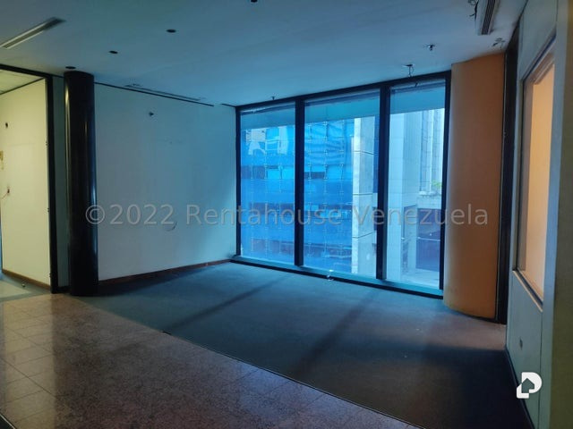 Local comercial en El Rosal, Caracas – 9