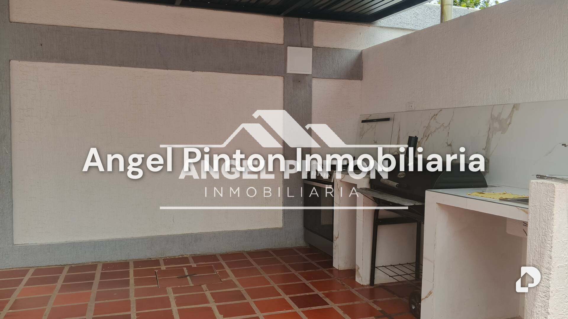 Casa en 24 de Julio, San Francisco – 24