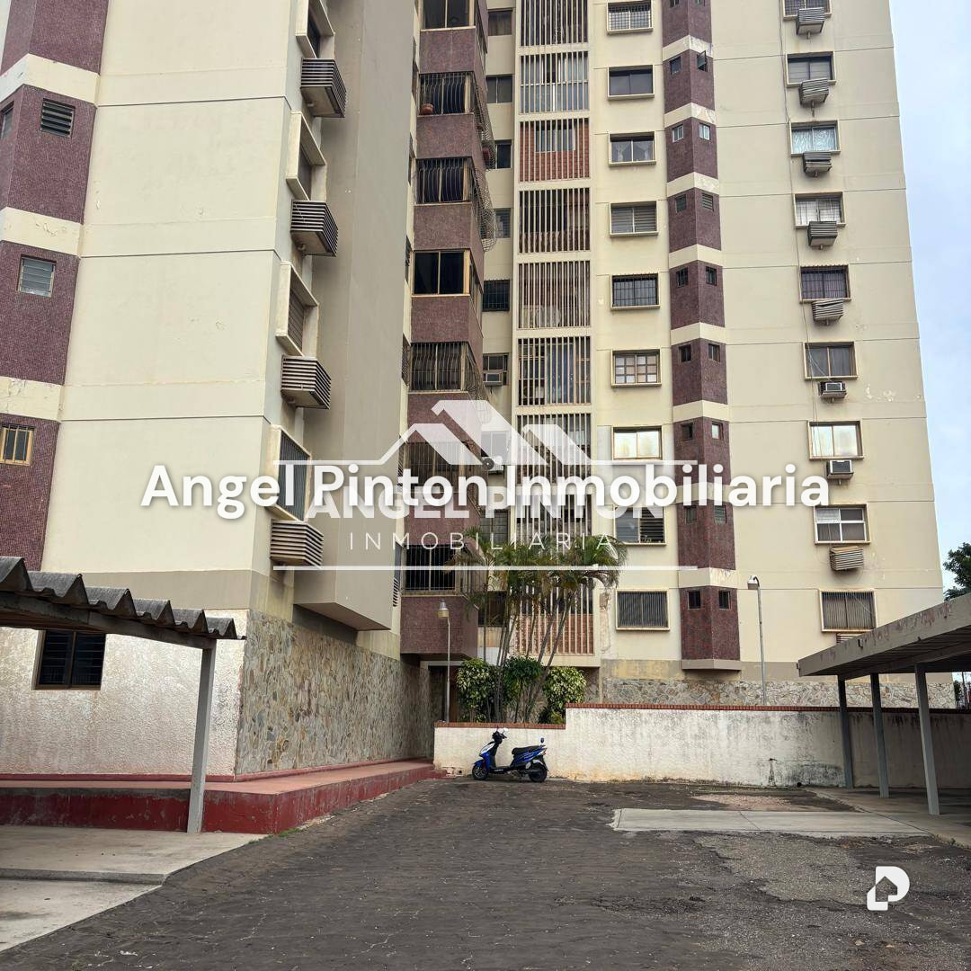Apartamento en Delicias Norte, Maracaibo – 12