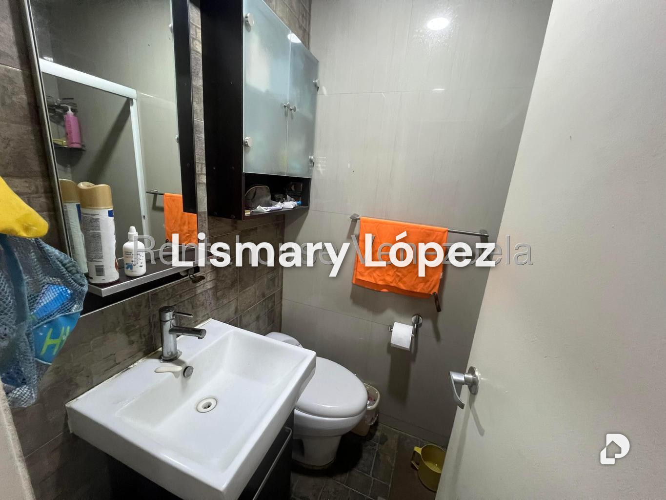 Apartamento en El Paraíso, Caracas – 11