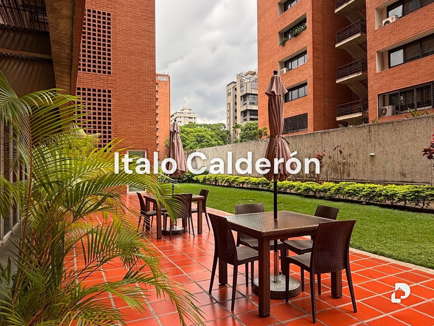 Apartment in El Rosal, Caracas – 2
