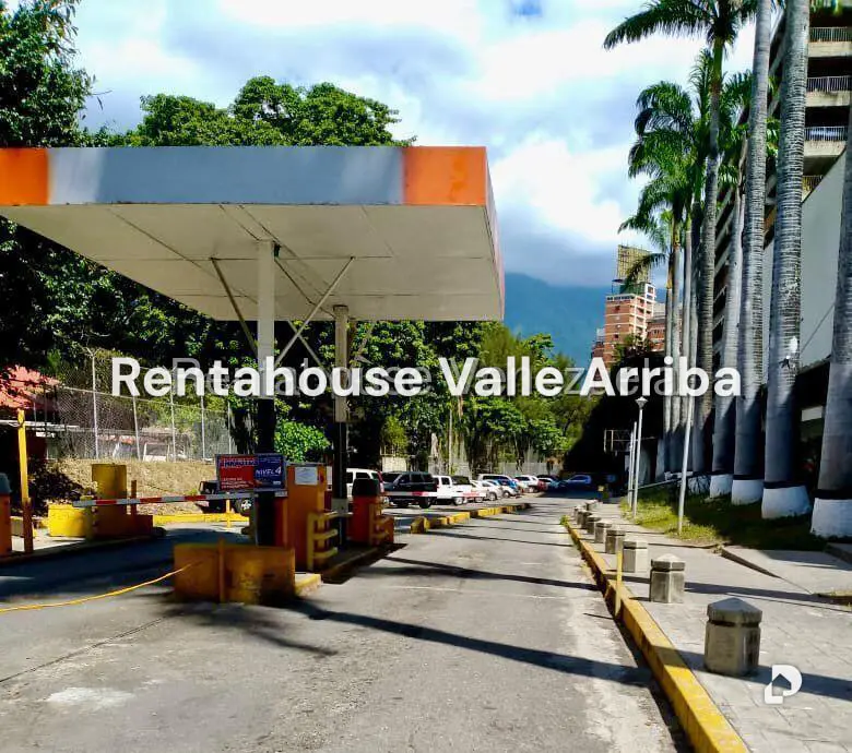 Local comercial en Los Chaguaramos, Caracas – 2