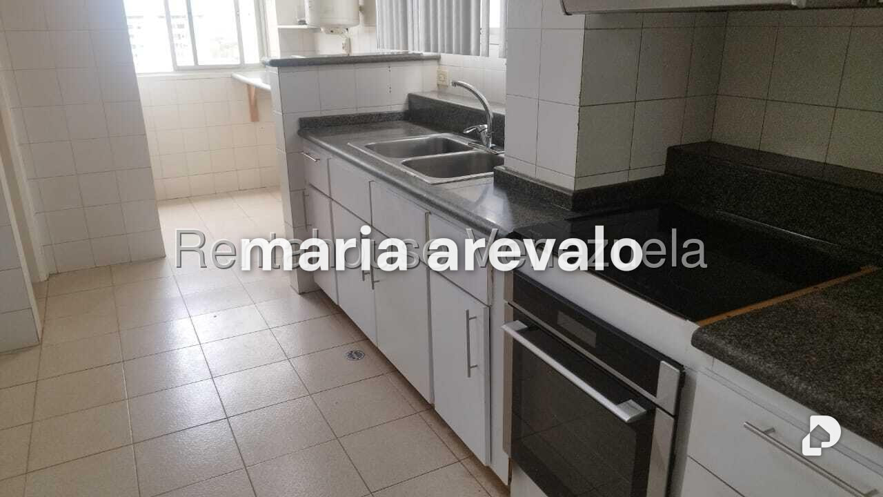 Apartment in La Urbina, Caracas – 27