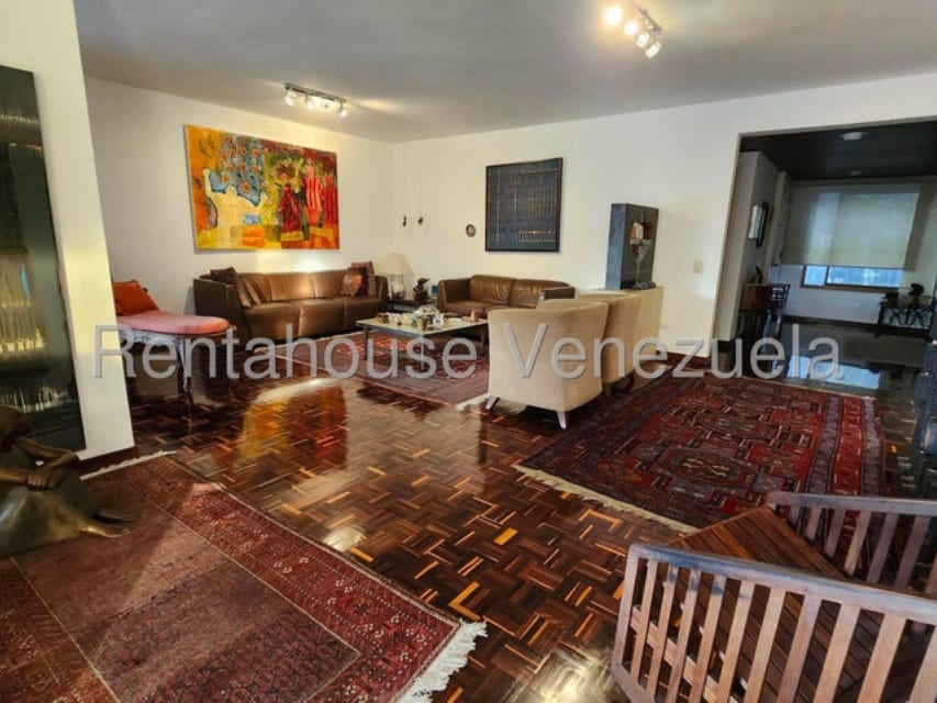 Apartamento en Las Mercedes, Caracas - 1