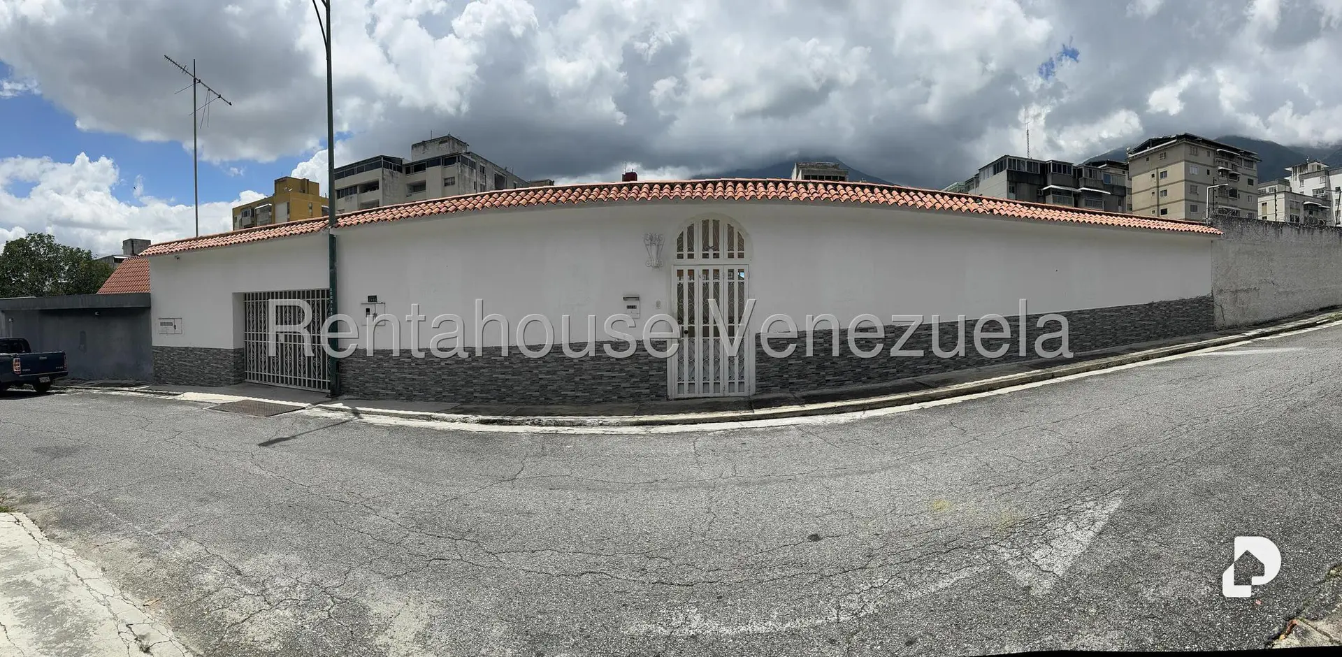Casa en El Marqués, Caracas – 1